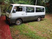 Nissan VRGE 1985 Van