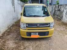 Suzuki Wagon R 2017 Car