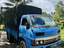 Isuzu Wide 1983 Lorry