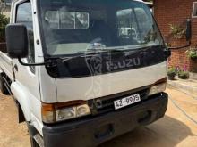 Isuzu Wide Face 1987 Lorry