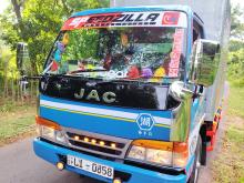 https://riyasewana.com/uploads/jac-10-5-aluminum-158181317136.jpg