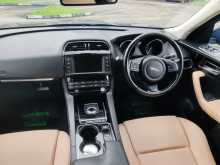 https://riyasewana.com/uploads/jaguar-f-pace-2017-259152612274.jpg