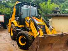 JCB Backhoe Loader 2005 Heavy-Duty