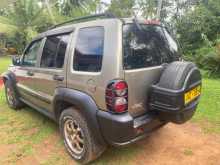 Jeep Cherokee 2006 SUV