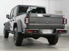 https://riyasewana.com/uploads/jeep-gladiator-rubicon-13171448202.jpg