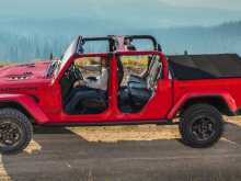 https://riyasewana.com/uploads/jeep-gladiator-rubicon-13171448244.jpg