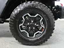 https://riyasewana.com/uploads/jeep-gladiator-rubicon-13171448653.jpg