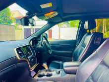 https://riyasewana.com/uploads/jeep-grand-cherokee-61356554443.jpg