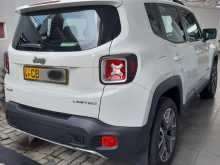 https://riyasewana.com/uploads/jeep-renegade-limited-2017-210144912922.jpg
