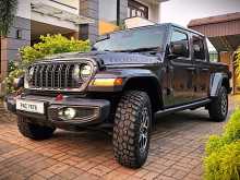 Jeep Rubicon Gladiator-USA 2025 Pickup