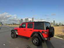 https://riyasewana.com/uploads/jeep-wrangler-rubicon-68340822073.jpg