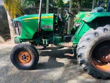 John-Deere 5047 2013 Tractor
