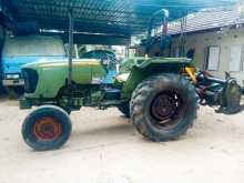 John-Deere 5047 D 2012 Tractor