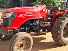 John-Deere John-Deere 2019 Tractor