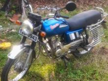 Kawasaki Boxer 2000 Motorbike