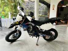 https://riyasewana.com/uploads/kawasaki-d-tracker-1220344422273.jpg