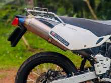 https://riyasewana.com/uploads/kawasaki-d-tracker-141046184814.jpg