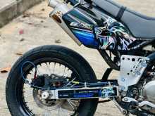 https://riyasewana.com/uploads/kawasaki-d-tracker-15730534863.jpg