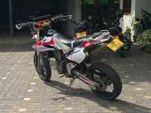 https://riyasewana.com/uploads/kawasaki-d-tracker-157384013824.jpg