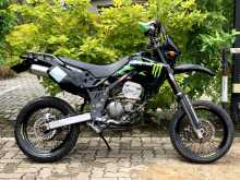 Kawasaki D TRACKER 250 2011 Motorbike