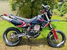 Kawasaki D Tracker 2009 Motorbike