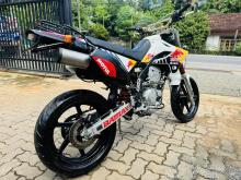 https://riyasewana.com/uploads/kawasaki-d-tracker-1912542124332.jpg