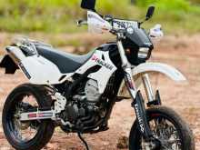 https://riyasewana.com/uploads/kawasaki-d-tracker-201337354212.jpg