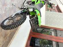https://riyasewana.com/uploads/kawasaki-d-tracker-2112114313932.jpg