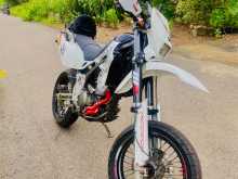 https://riyasewana.com/uploads/kawasaki-d-tracker-514235813873.jpg