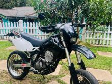 https://riyasewana.com/uploads/kawasaki-d-tracker-521461124371.jpg