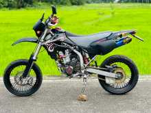 https://riyasewana.com/uploads/kawasaki-d-tracker-58154713282.jpg