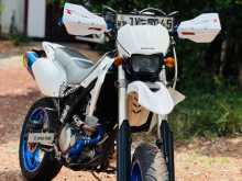 Kawasaki D Tracker 2004 Motorbike