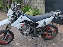 Kawasaki D Tracker X 125 Efi Bj 2017 Motorbike