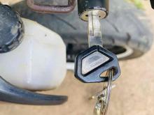 https://riyasewana.com/uploads/kawasaki-d-tracker-89360624662.jpg