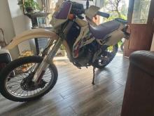 https://riyasewana.com/uploads/kawasaki-klx-12011456976.jpg
