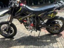 https://riyasewana.com/uploads/kawasaki-klx-tracker-18135317134244.jpg