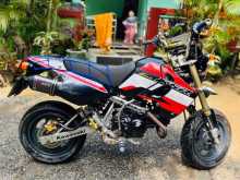 https://riyasewana.com/uploads/kawasaki-ksr-110-417042622202.jpg