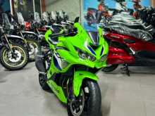 Kawasaki Ninja 2026 Motorbike
