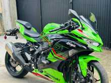 Kawasaki Ninja ZX25R KRT 2024 Motorbike