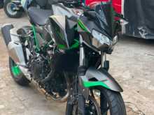 Kawasaki Z250 2025 Motorbike