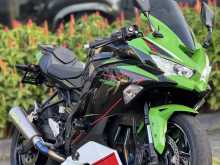 https://riyasewana.com/uploads/kawasaki-zx25-1320190522093.jpg