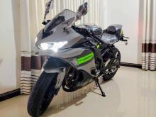 Kawasaki Zx25R 2026 Motorbike