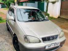 Kia Carens 2001 Car