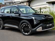 Kia Carens 2025 SUV