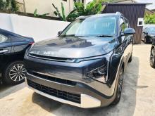 Kia Carens Clavis 2025 SUV