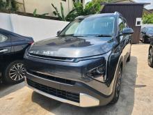 Kia Carens Clavis 2025 SUV