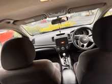 https://riyasewana.com/uploads/kia-cerato-30162010845.jpg