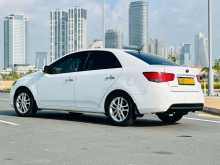 Kia CERATO G Grade 2011 Car