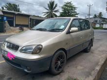 Kia Carens 2004 Car