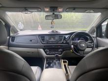 https://riyasewana.com/uploads/kia-grand-carnival-247500817633.jpg
